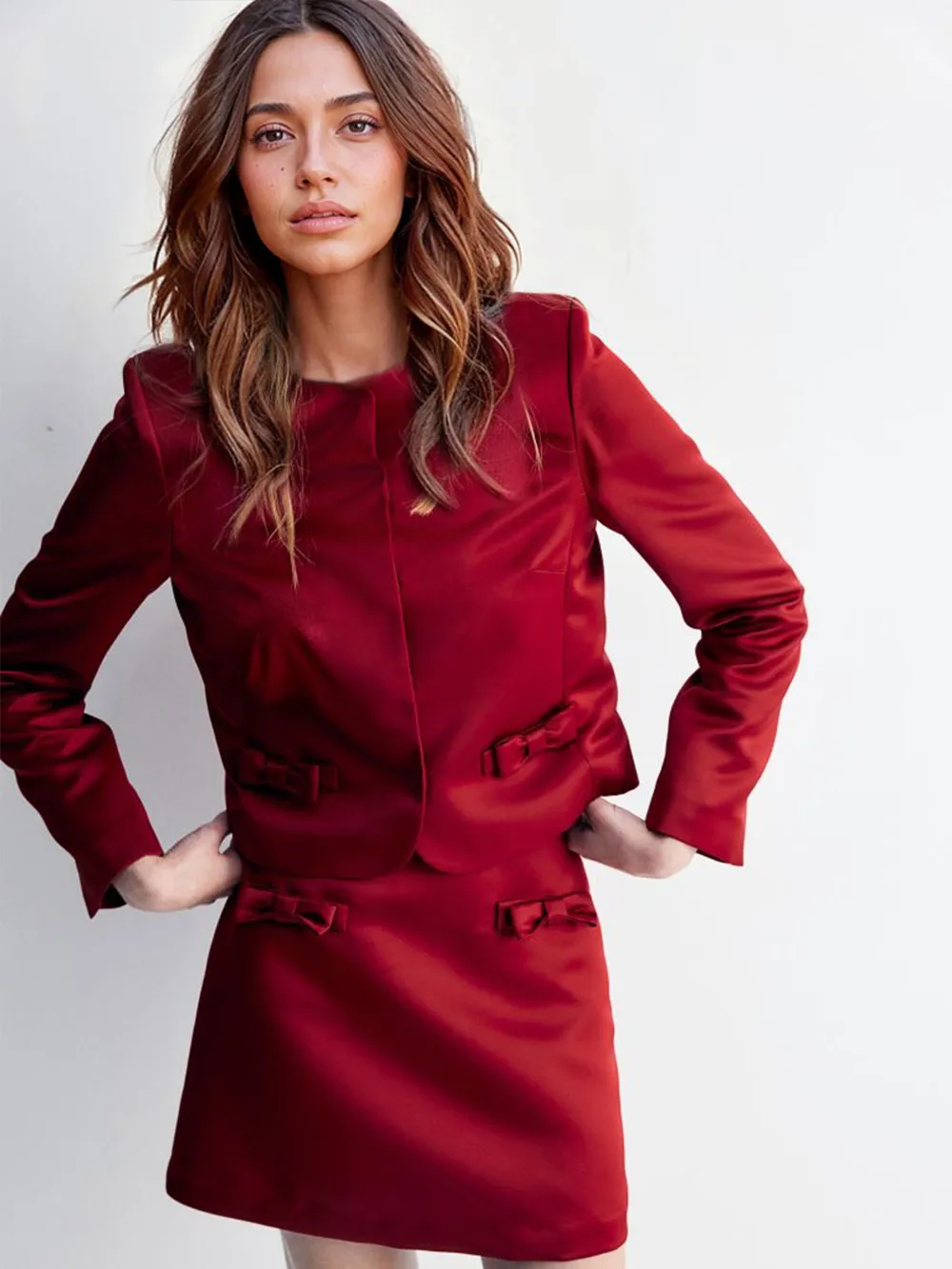 Elegant Round-neck Bow Blazer