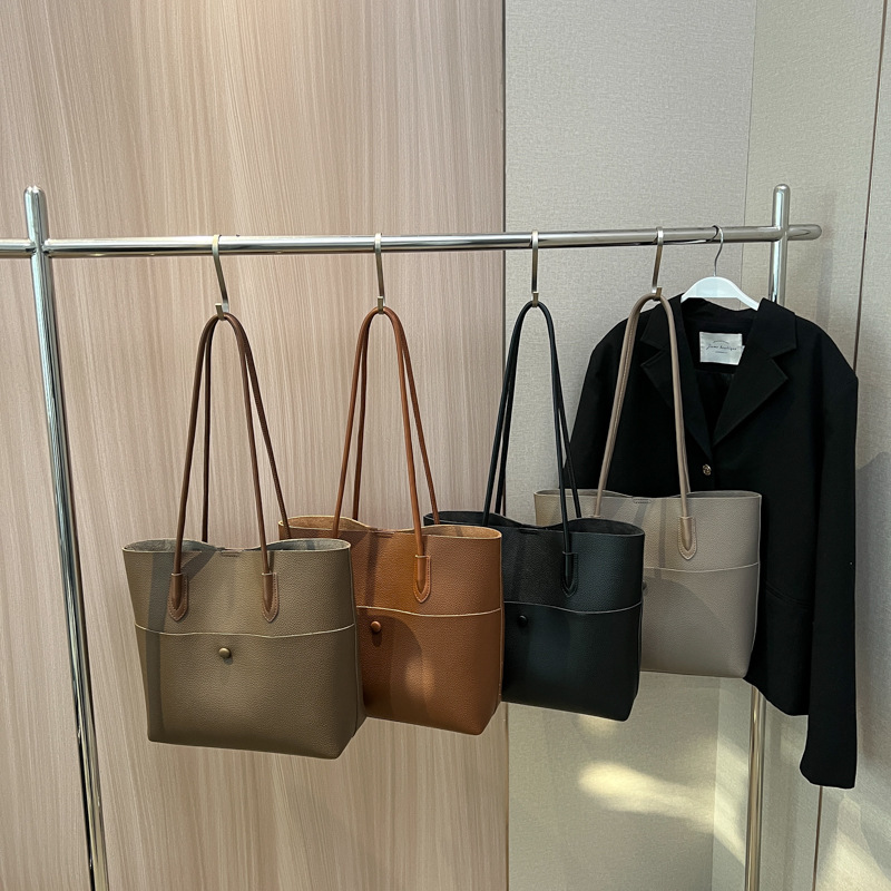 2023 New Fashion Large Capacity Alphabet Shopping Tote