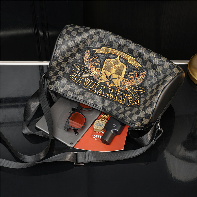 2023 New Korean Fashion Casual Plaid Crossbody Bag