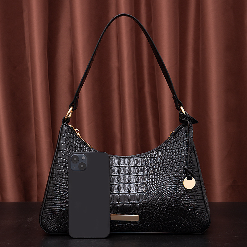 Vintage Brahman Bump Crocodile Portable Underarm Bag