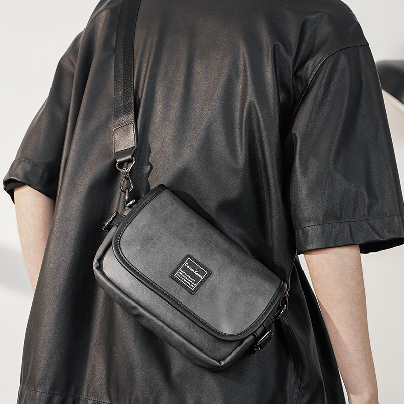 Fashion Men Street Fashion Youth Slung Back Small Square Bag