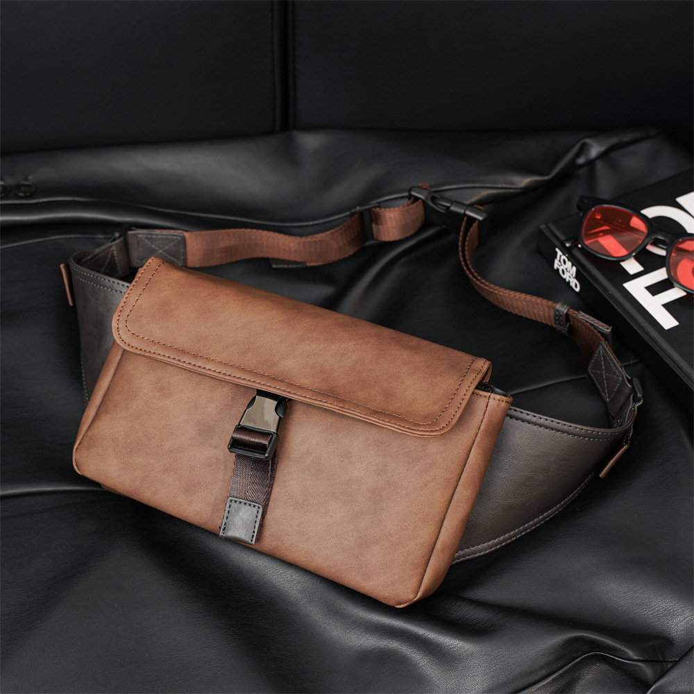 2023 New High-capacity Retro Fashion Chest Bag