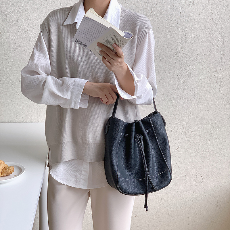 Drawstring Pleated Tote Crossbody Bag