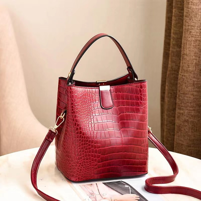 New Fashion One-Shoulder Crossbody Bag