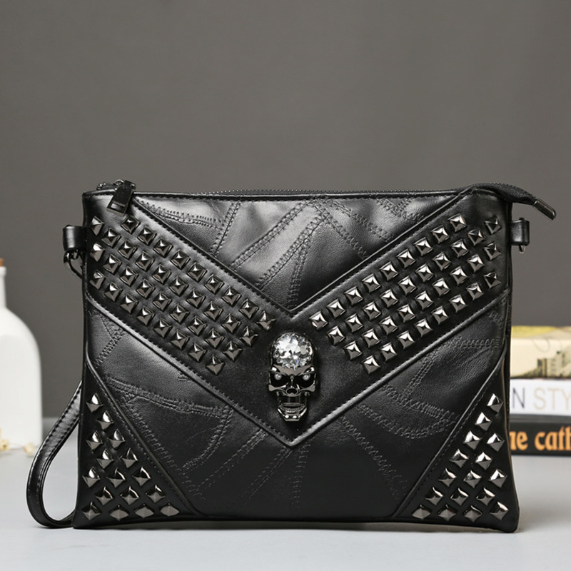Horizontal Fashion Brand Personality Youth Envelope Bag