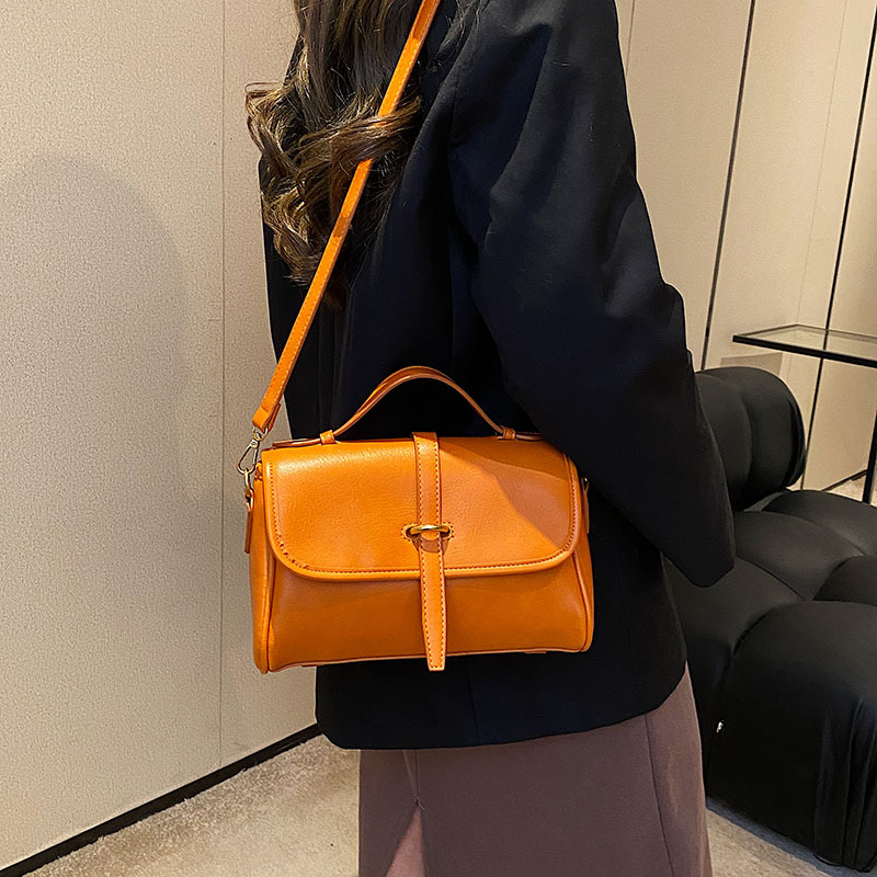 Soft Leather Tote Crossbody Bag