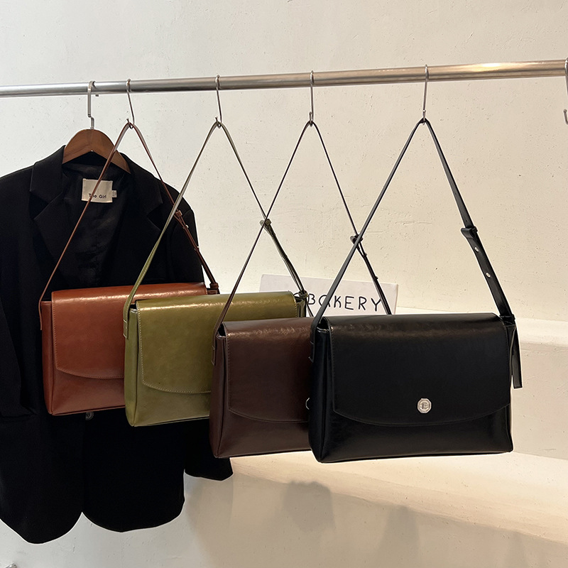 2023 New Niche Design Retro Large-capacity Briefcase