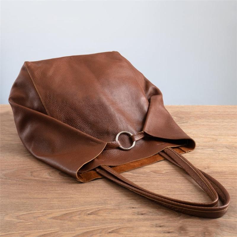 Oil Wax Leather Large Capacity Tote Bag