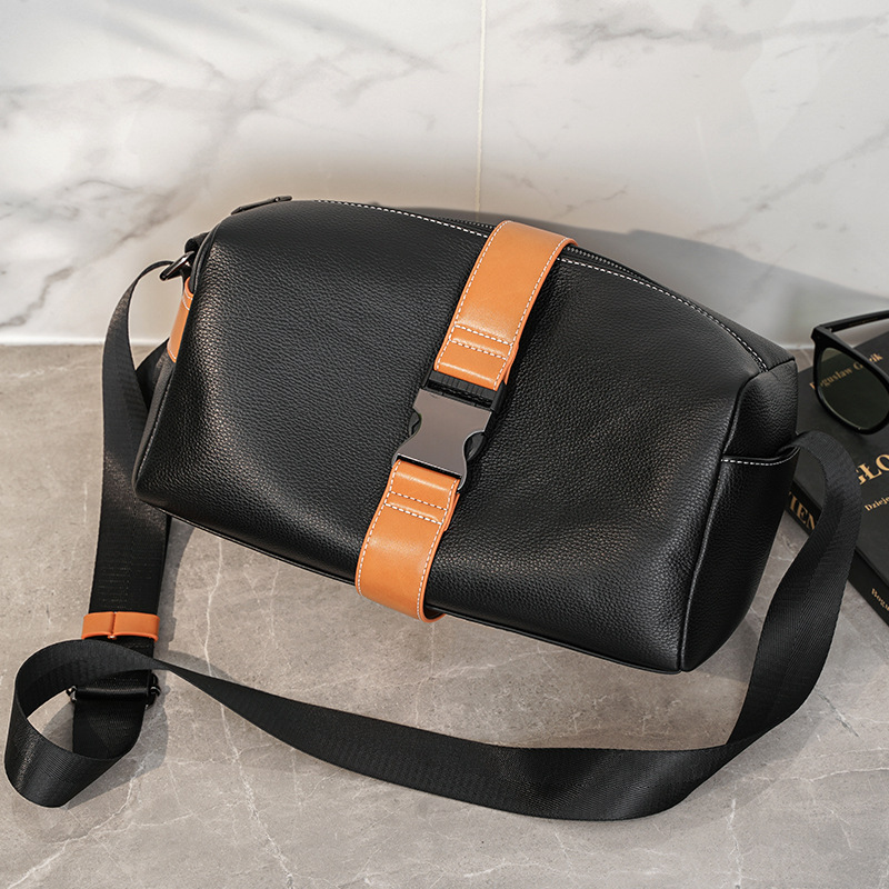 High Quality Personalized Men's Soft Leather Single Shoulder Crossbody Bag
