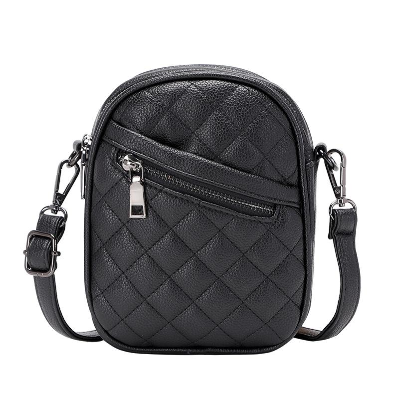 Refined Texture Portable Small Bag Trend Lingge Advanced Mobile Phone Bag Fashion Joker Female Messenger Bag
