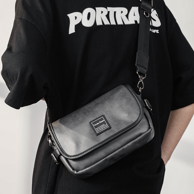 Fashion Men Street Fashion Youth Slung Back Small Square Bag