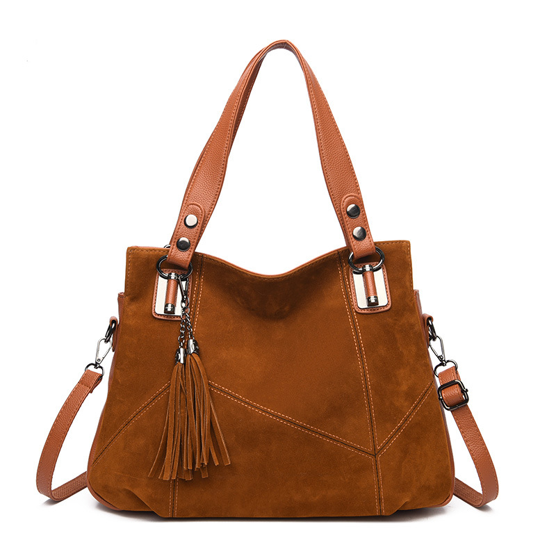 2023 Atmospheric Stitching Fluted Commuter Tassel Bag